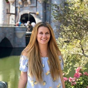 Meet your Posher, Angela